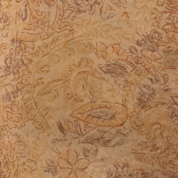 🌸Wayan Convertible Skirt / Sarong🌸 - Picture 4 of 8